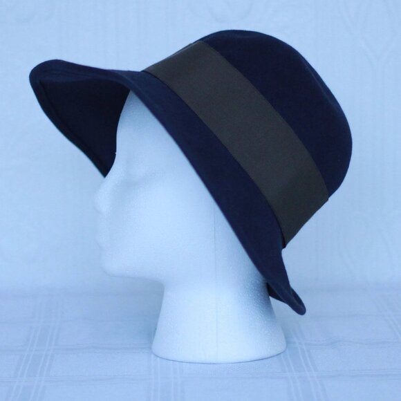 Frank Olive for Neiman-Marcus 60's 70's Navy hat - Picture 2 of 5